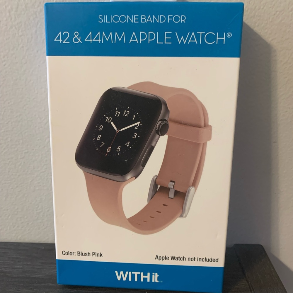 NIB With IT silicone band fits 42 & 44MM Apple Watch blush pink color